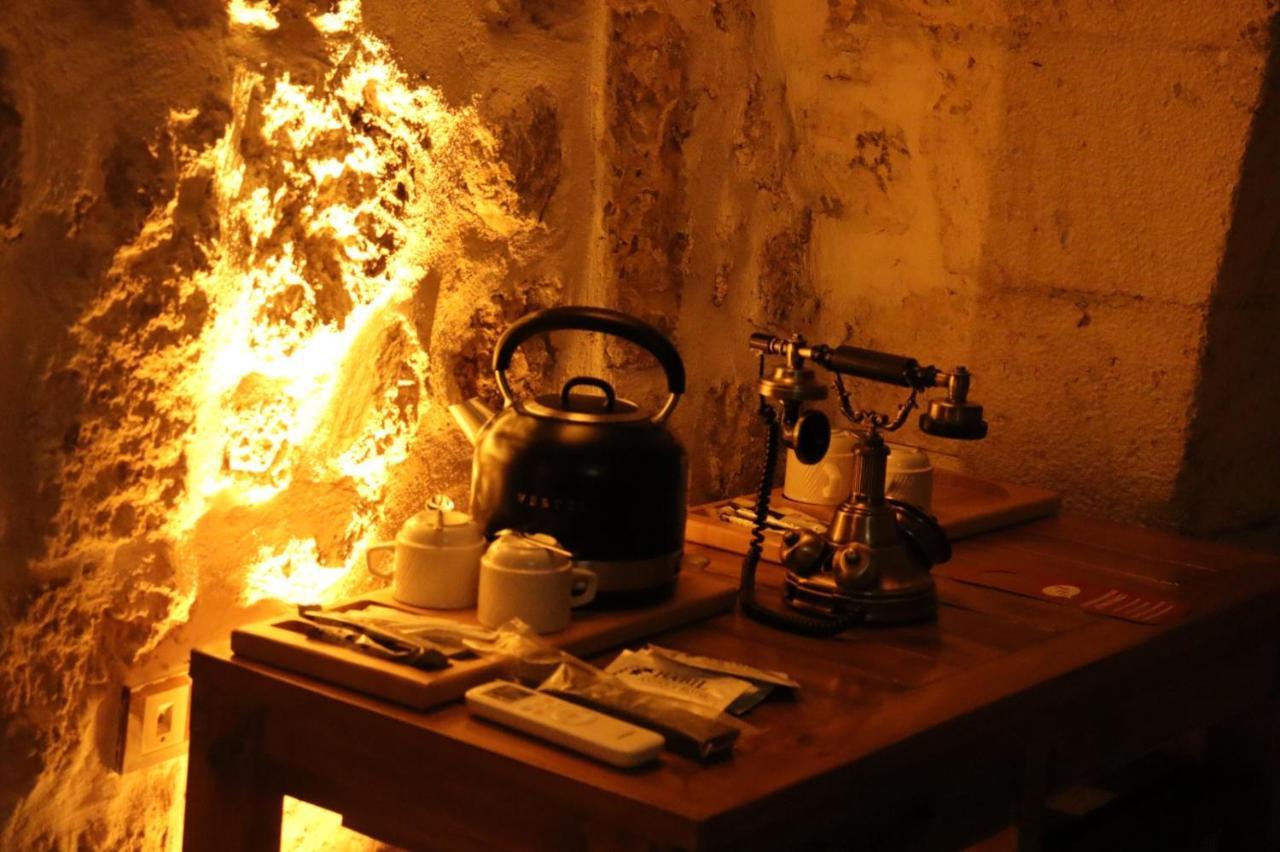 Babil Antique Hotel ชานลูร์ฟา ภายนอก รูปภาพ