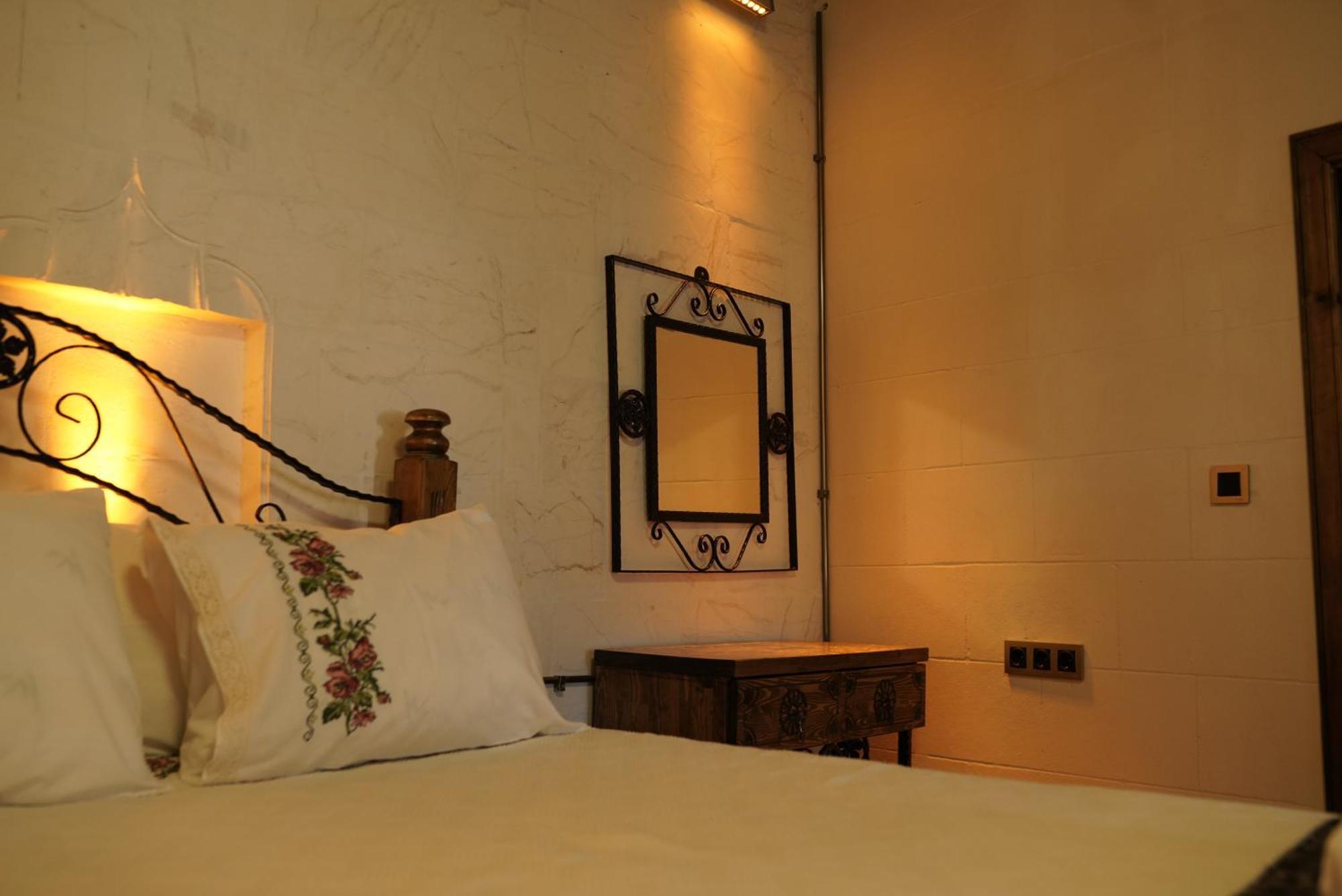Babil Antique Hotel ชานลูร์ฟา ภายนอก รูปภาพ