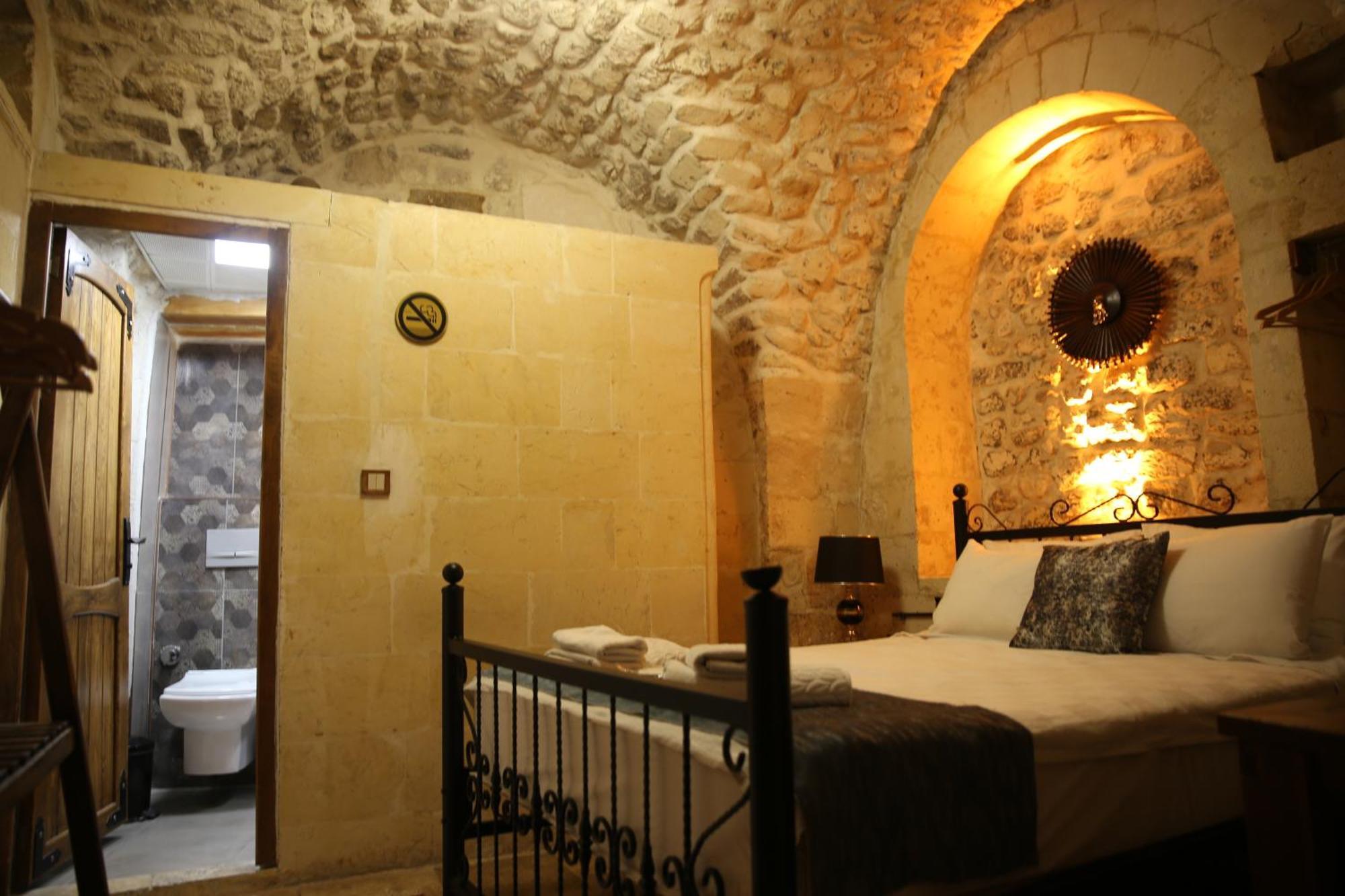 Babil Antique Hotel ชานลูร์ฟา ภายนอก รูปภาพ